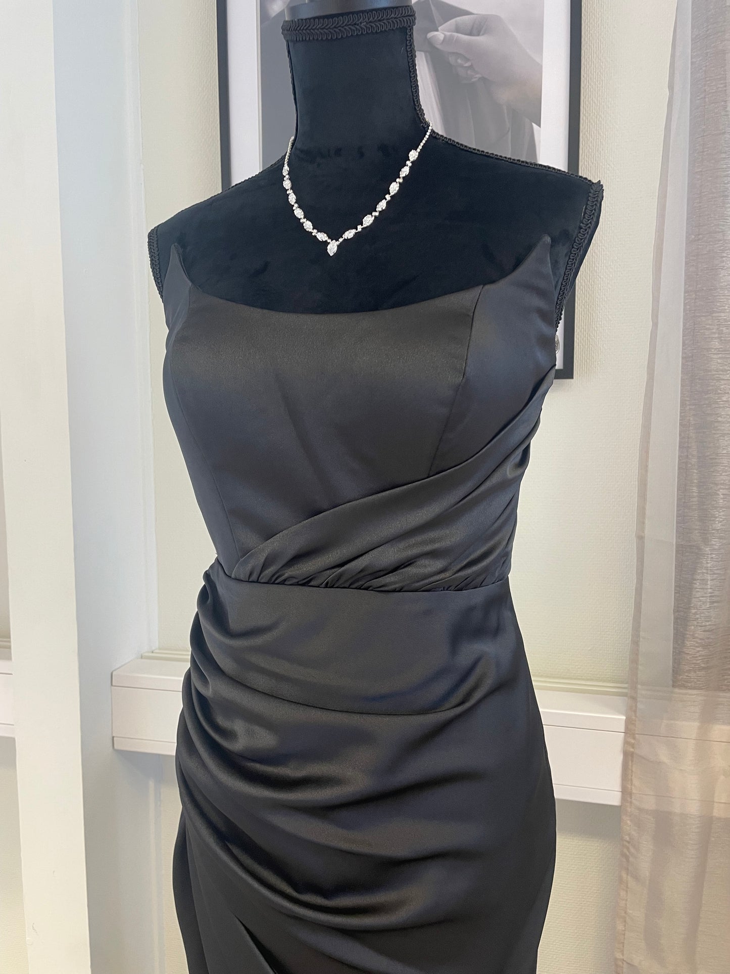 Angelina - långklänning med slits