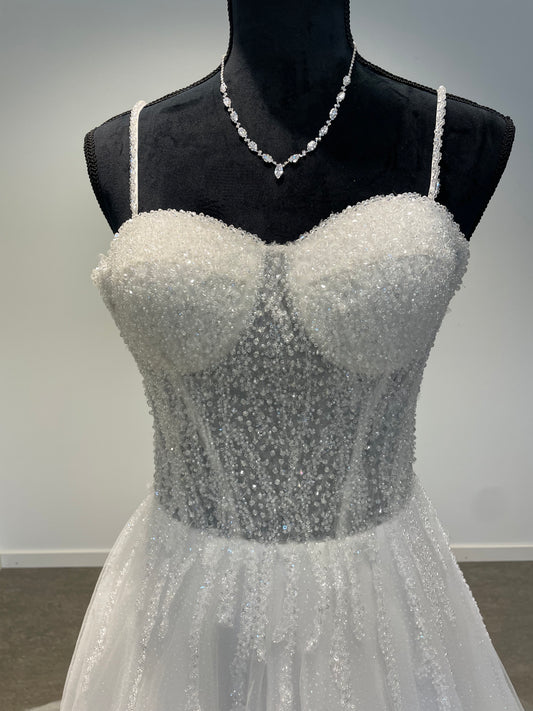 Aurora - kontakta oss för mer info 🌸