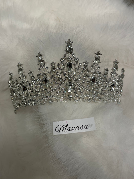 Tiara Manasa
