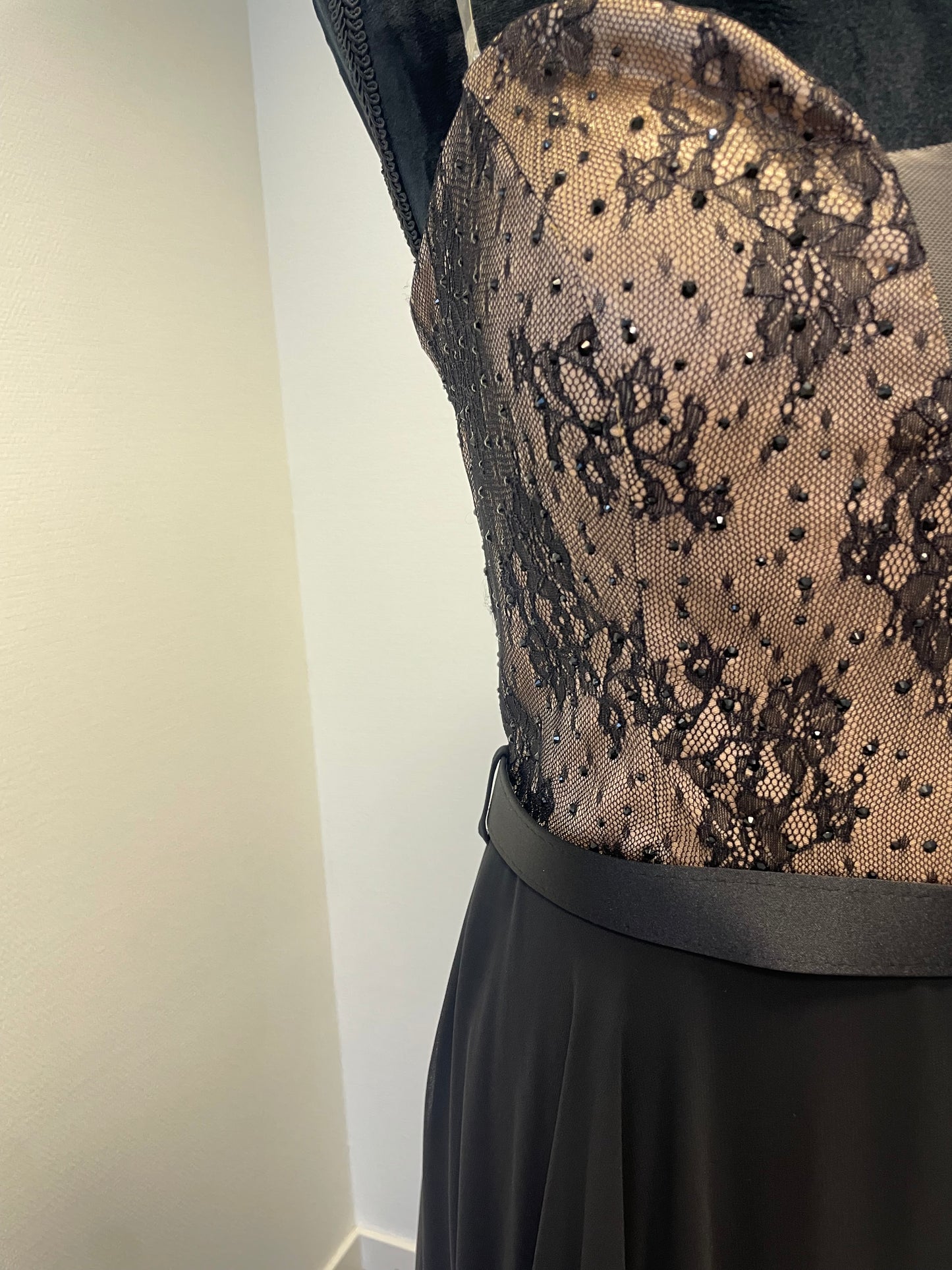 Kathrine - långklänning med spets