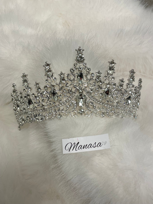 Tiara Manasa